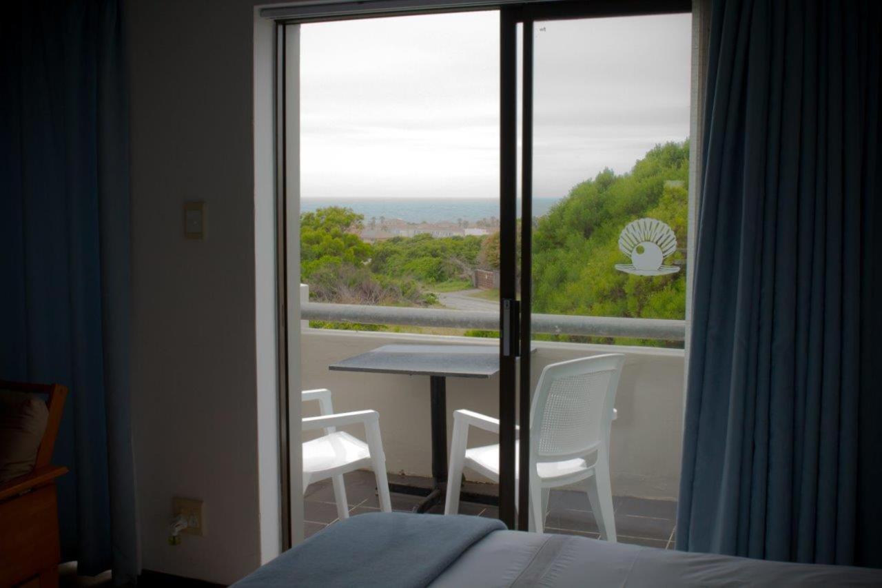 Pearl Oyster Guesthouse St. Francis Bay Exterior photo